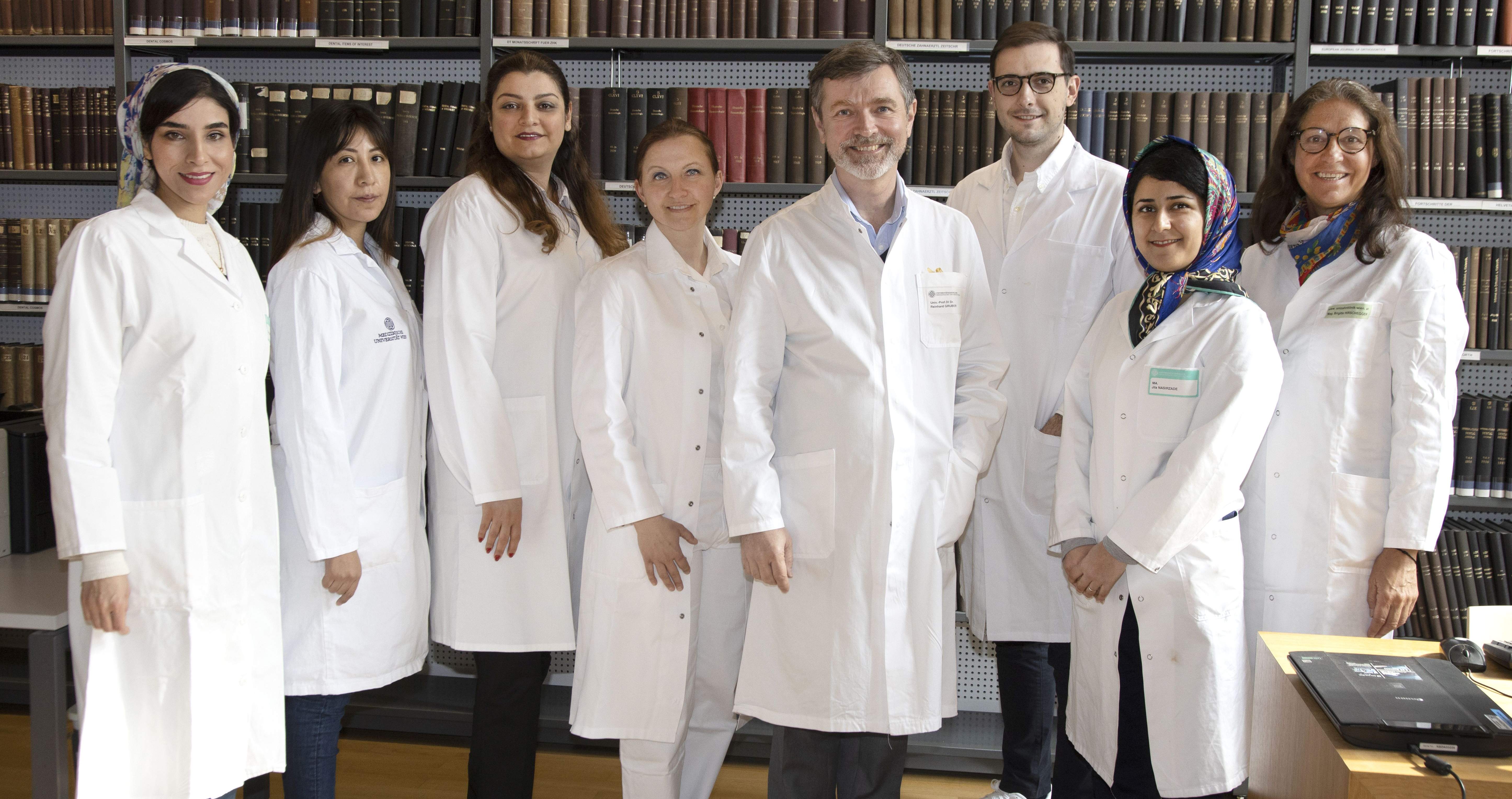 The research team at the Competence Center Oral Biology