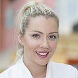 Dr.in Anja Jankovic-Peijicic, Leiterin der Spezialambulanz Bleaching Dr.in Anja Jankovic-Peijicic, Leiterin der Spezialambulanz Bleaching