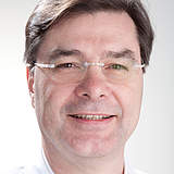 Fachbereichsleiter Univ.-Prof. DDr. Andreas Moritz Fachbereichsleiter Univ.-Prof. DDr. Andreas Moritz