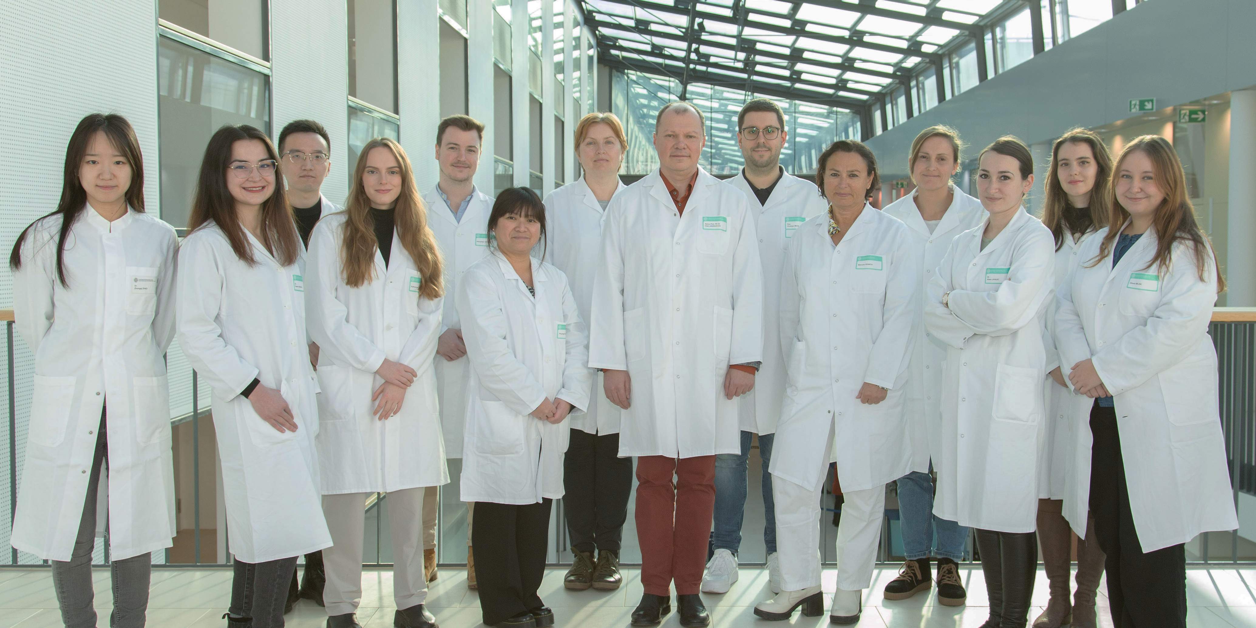 Group Picture of the Research Team The research team at the Competence Center Periodontal Research