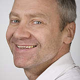 Ao.Univ. Prof. DDr. Christian Ulm, Leiter der Spezialambulanz Implantologie Ao.Univ. Prof. DDr. Christian Ulm, Leiter der Spezialambulanz Implantologie